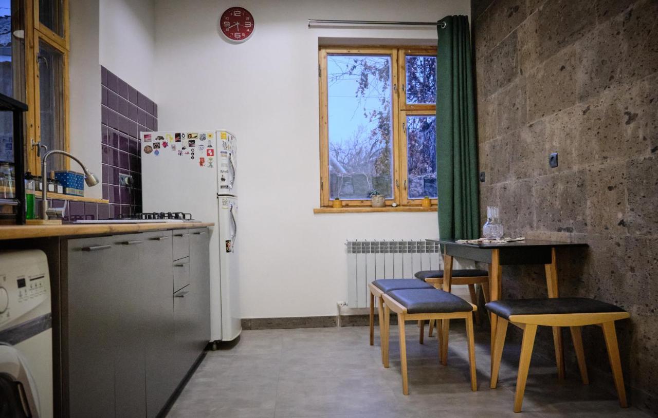 Kotun Gyumri Hotel Екстериор снимка