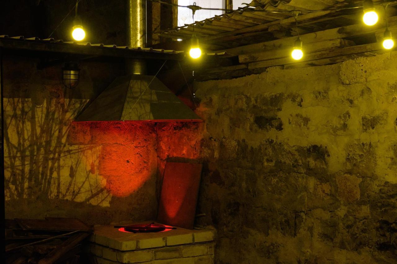 Kotun Gyumri Hotel Екстериор снимка