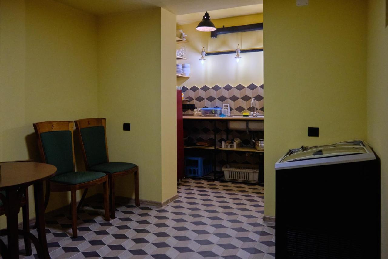 Kotun Gyumri Hotel Екстериор снимка